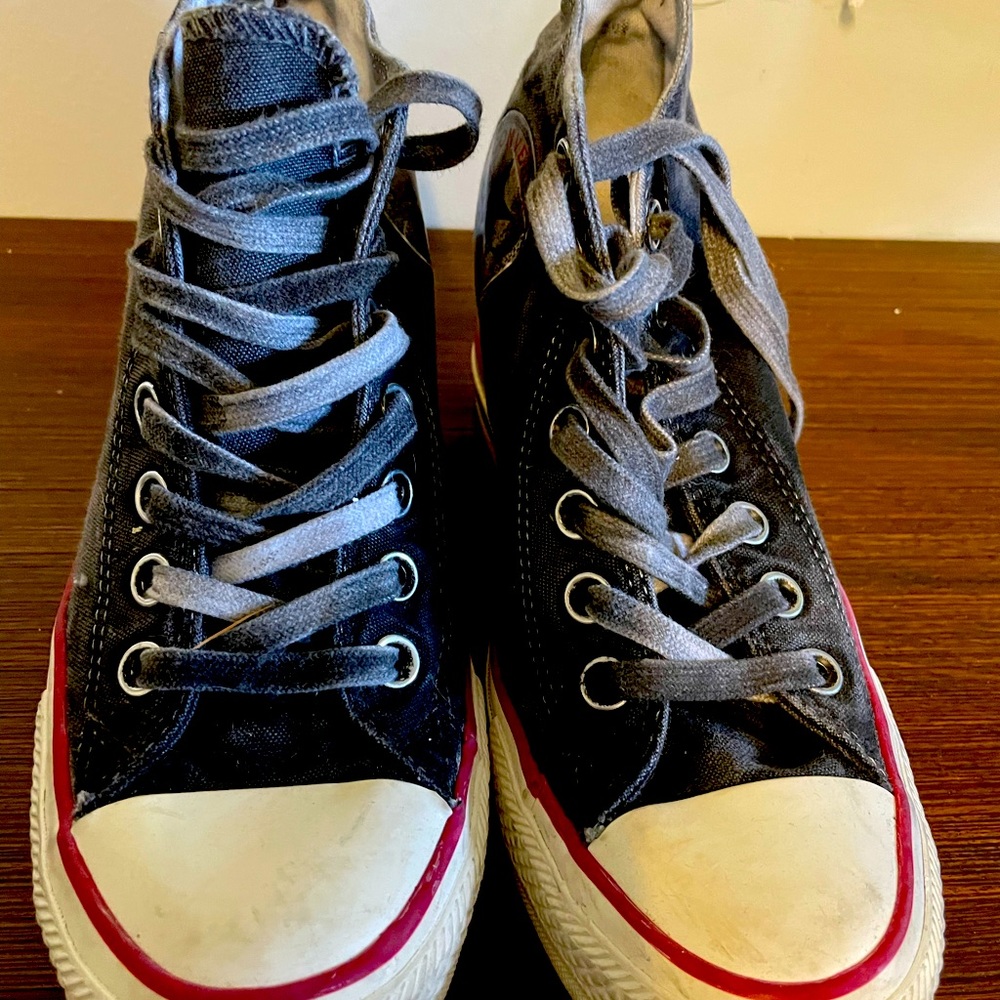 High top with heel elevation converse!!